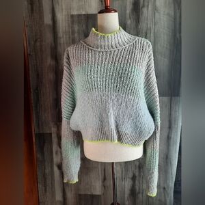 Free People chunky knit crop mock turtleneck sweater size MED